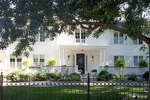 Butler Creek House Bed & Breakfast Niagara-on-the-Lake Exterior photo